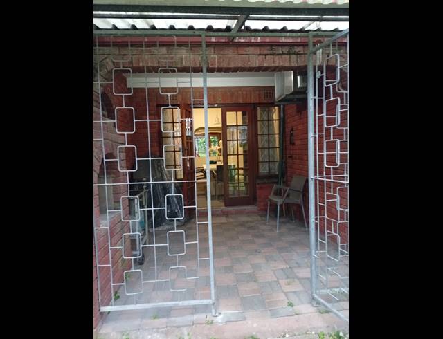 3 BEDROOM DUPLEX FOR SALE IN BELLAIR